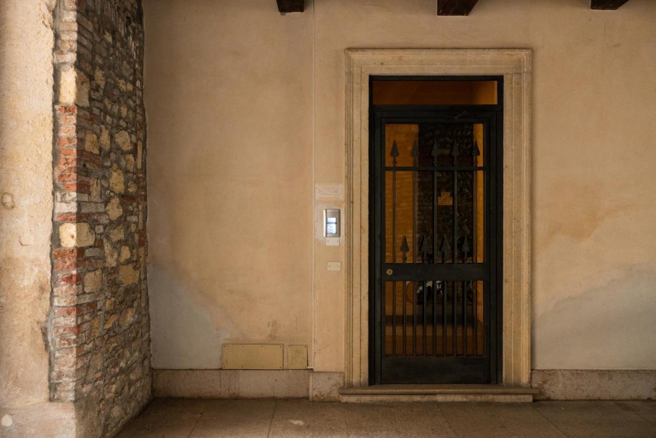 Domus Verona - Magnifiche Residenze San Fermo Eksteriør bilde